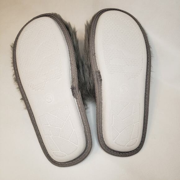 Blis Faux Fur Slippers NWT - Picture 4 of 9